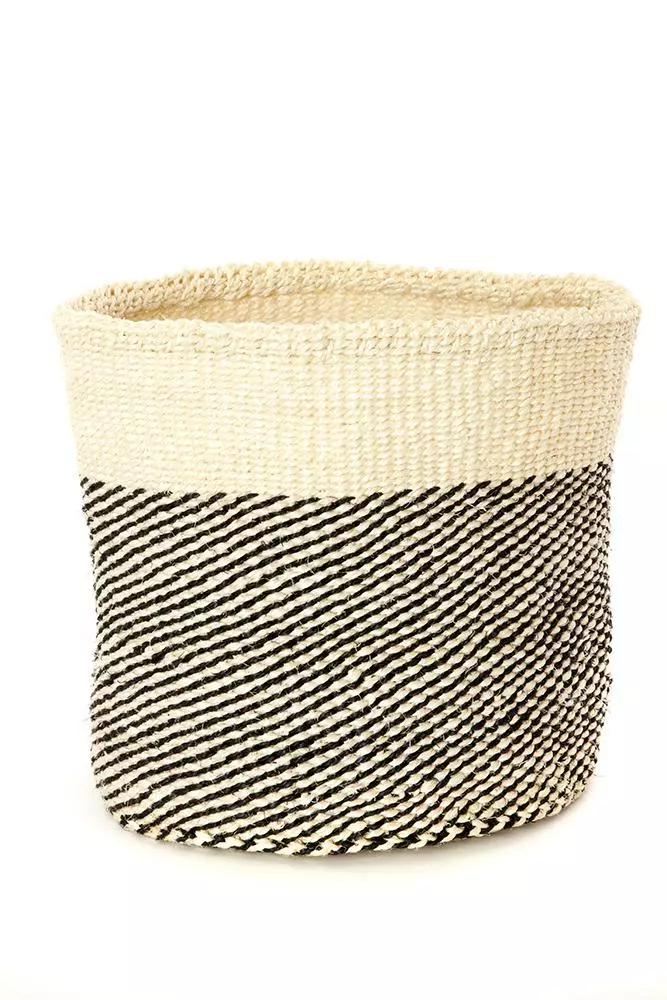 Swahili African Modern Black And Cream Twill Sisal Nesting Basket Set 3 Swahili African Modern Black And Cream Twill Sisal Nesting Basket Set