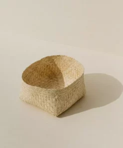 Territory Design Mixta Palm Table Basket