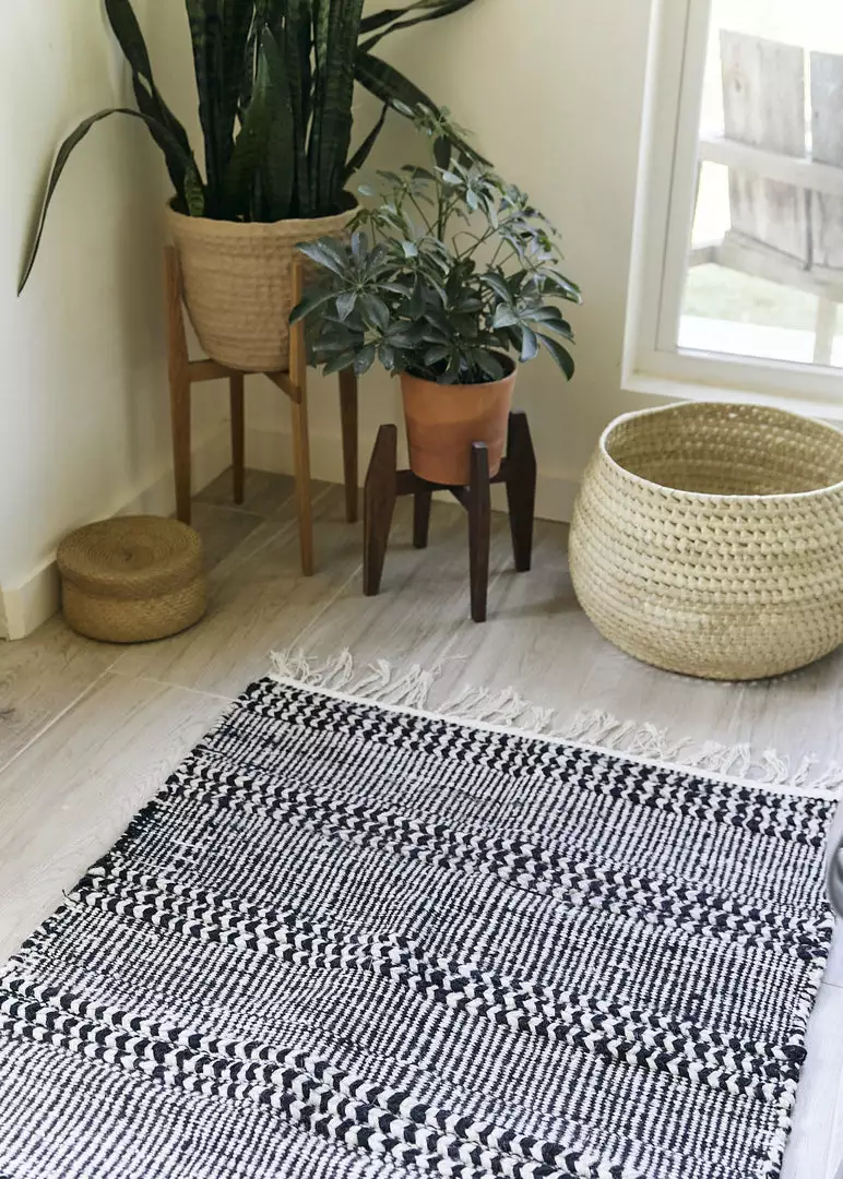 Territory Design Seress Wool Rug 4 Territory Design Seress Wool Rug