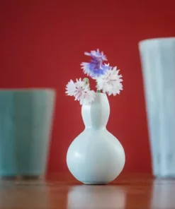 The Bright Angle Home Goods Sprout Bud Porcelain Vase - Silk White 7 The Bright Angle Home Goods Sprout Bud Porcelain Vase - Silk White