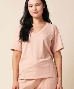 The Standard Stitch Clothing Relaxed V - Pale Pink