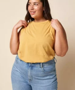 The Standard Stitch Vintage Tank - Golden Clothing