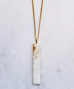 Hathorway Tinh Horn Pendant Necklace
