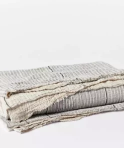Coyuchi Topanga Matelasse Blanket - Neutral Stripe