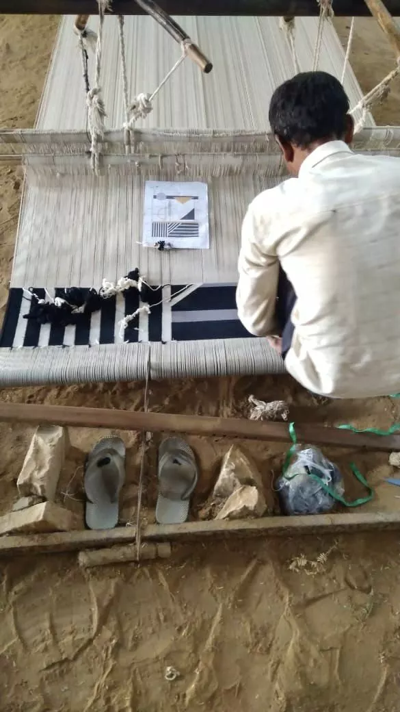 Leah Singh Home Goods Vera Wool Rug - Black 3 Leah Singh Home Goods Vera Wool Rug - Black