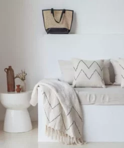 Village Thrive Black Zig Zag Blanket Home Goods 7 Village Thrive Black Zig Zag Blanket Home Goods