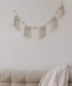 Village Thrive Iris Macrame Garland