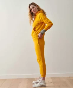 WVN Warm Up Hoodie Pajamas + Loungewear 19 WVN Warm Up Hoodie Pajamas + Loungewear