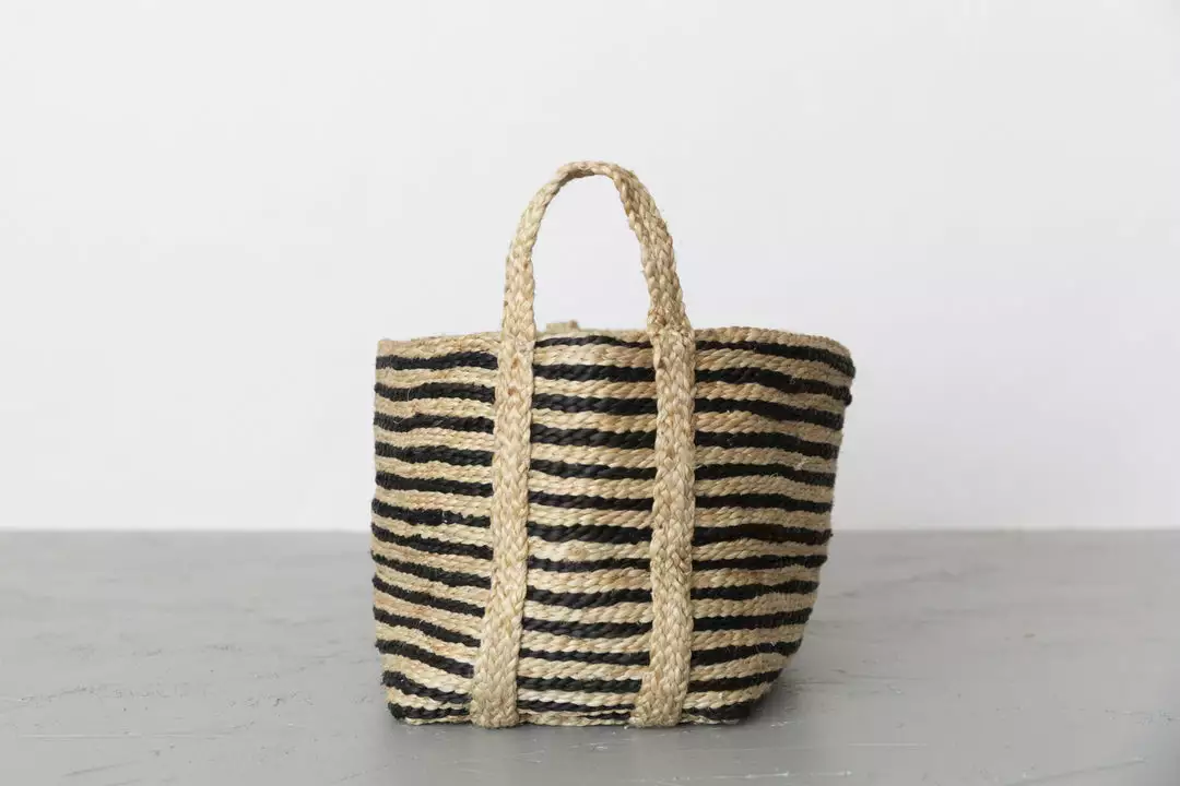 Will & Atlas Home Goods Large Jute Basket - Charcoal Stripe 4 Will & Atlas Home Goods Large Jute Basket - Charcoal Stripe
