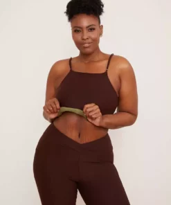 Wolven Reversible Crisscross Four-Way Recycled Top - Chai Activewear + Athleisure