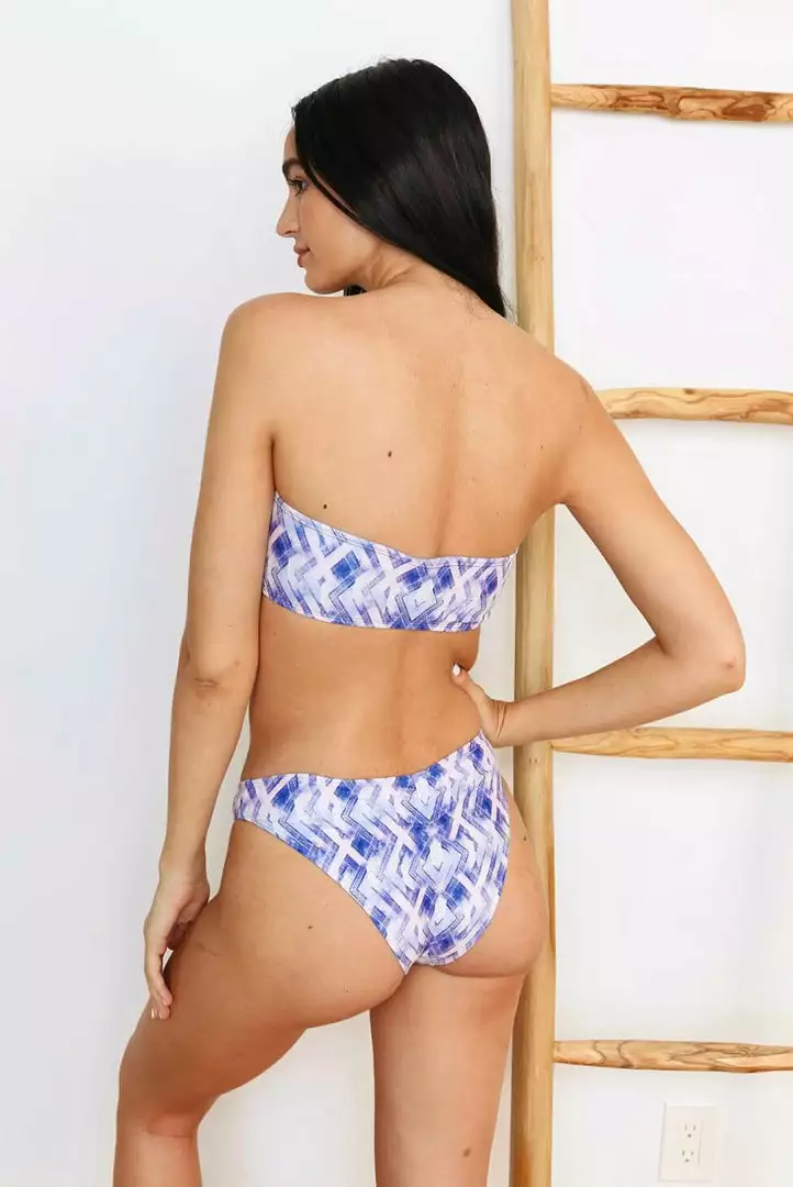 Wolven Bandeau Recycled Swimsuit Top - Oasis 2 Wolven Bandeau Recycled Swimsuit Top - Oasis