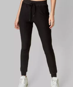 Wolven Activewear + Athleisure Recycled Jogger - Onyx 17 Wolven Activewear + Athleisure Recycled Jogger - Onyx