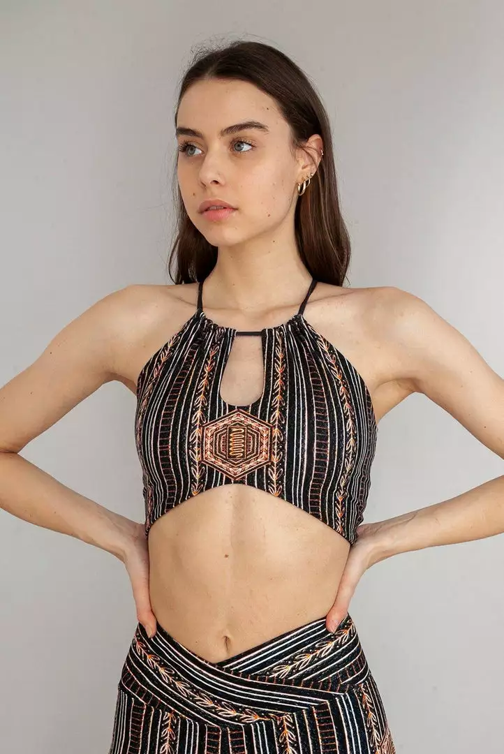 Wolven Reversible Recycled Keyhole Top - Zephyr Activewear + Athleisure 5 Wolven Reversible Recycled Keyhole Top - Zephyr Activewear + Athleisure