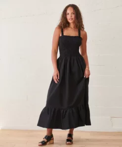 WVN Sita Dress Clothing